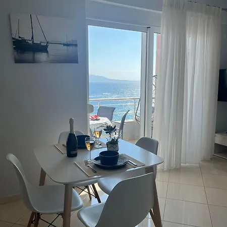Sunflower Sea View Apartment Sarande